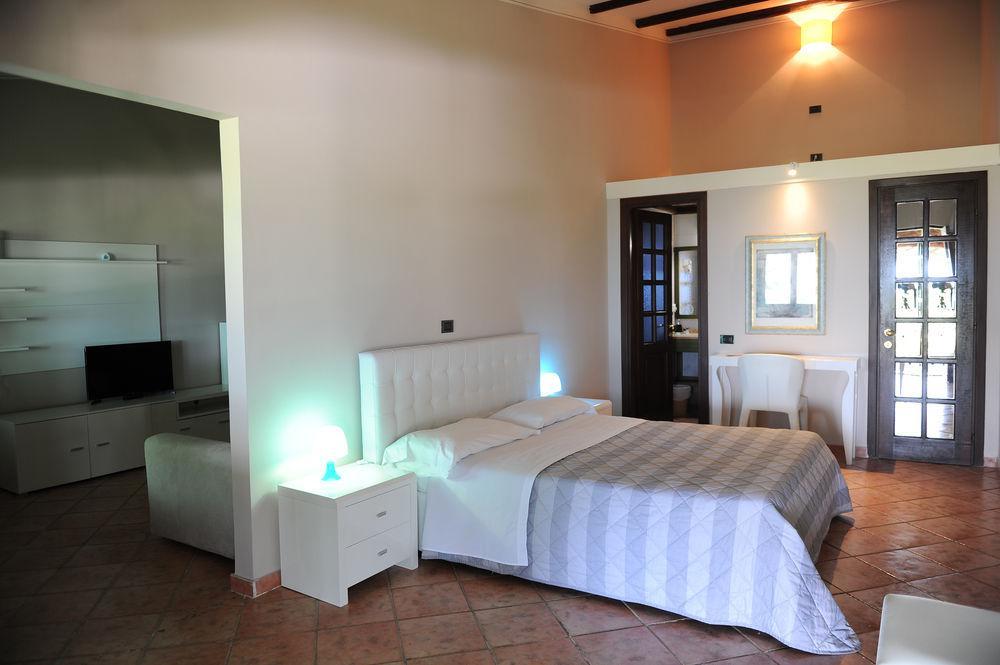 Il Poggio Dei Pettirossi Apartman Pettorano sul Gizio Kültér fotó