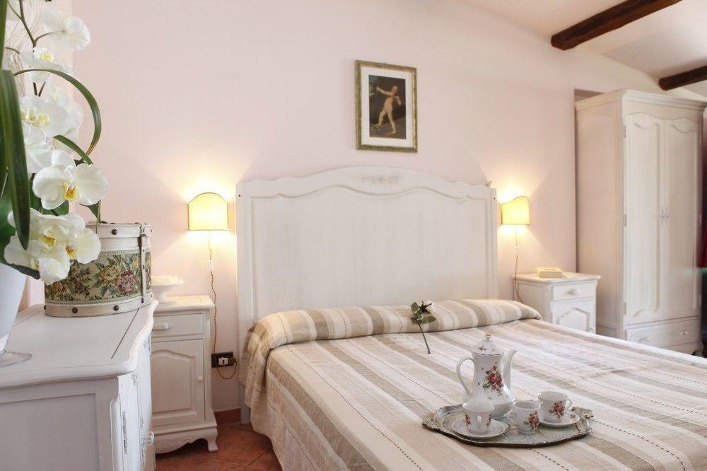 Il Poggio Dei Pettirossi Apartman Pettorano sul Gizio Kültér fotó