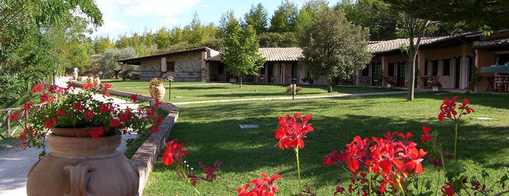 Il Poggio Dei Pettirossi Apartman Pettorano sul Gizio Kültér fotó