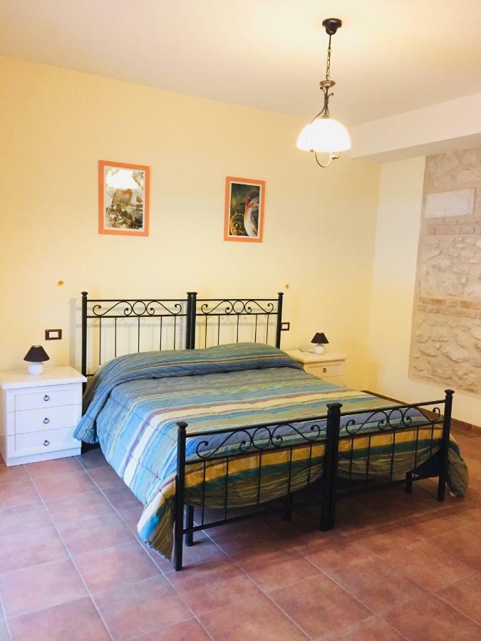 Il Poggio Dei Pettirossi Apartman Pettorano sul Gizio Kültér fotó