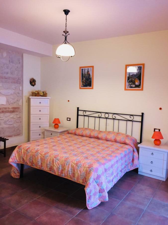 Il Poggio Dei Pettirossi Apartman Pettorano sul Gizio Kültér fotó